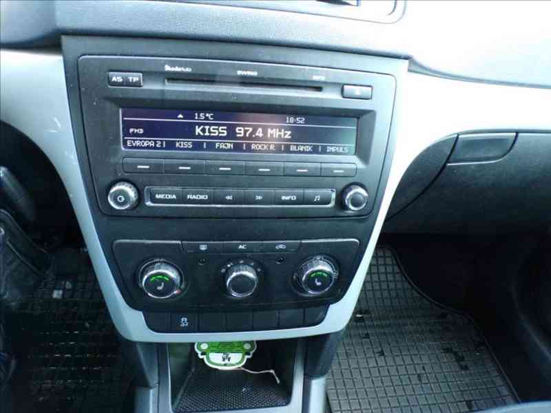 Škoda Yeti 1,2 TSI - foto 7