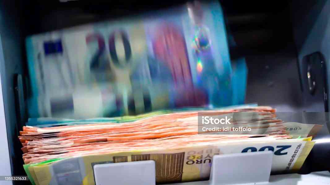 Vyřešení vašich finančních a investičních problémů jen někol