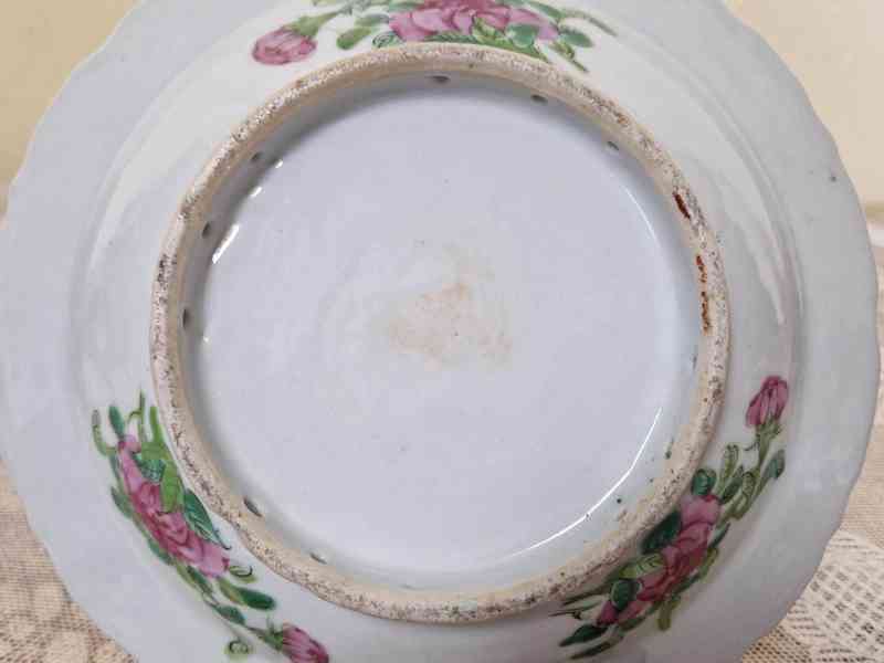 Krásný velmi starý bohatě malovaný Talíř s motýly Čína - foto 8