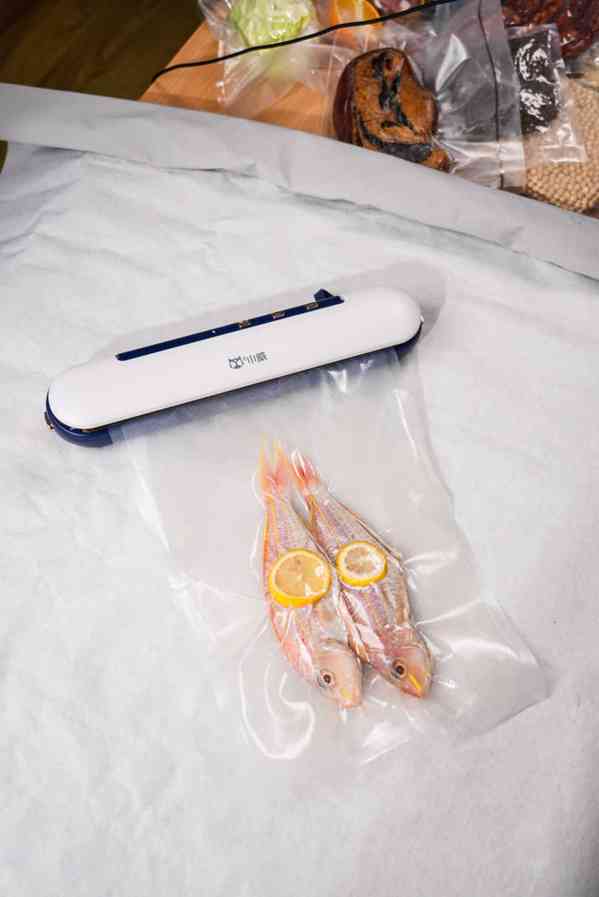 vakuovačka potravin - Peach Vacuum Sealer PH330 - BEZDRÁTOVÁ - foto 3