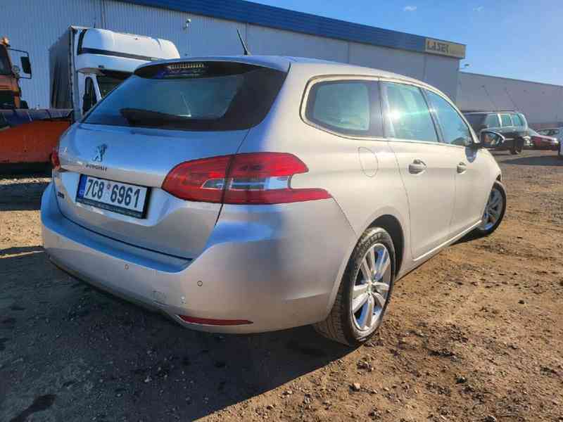 Peugeot 308 1,6   hdi,88kw, rok 2017 - foto 4