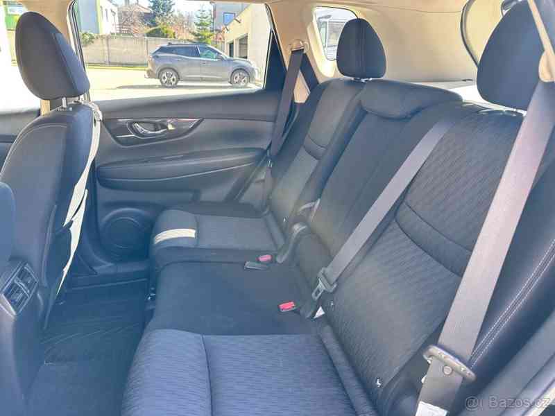 Nissan X-Trail 1,6   DIG-T koupeno v ČR - foto 13