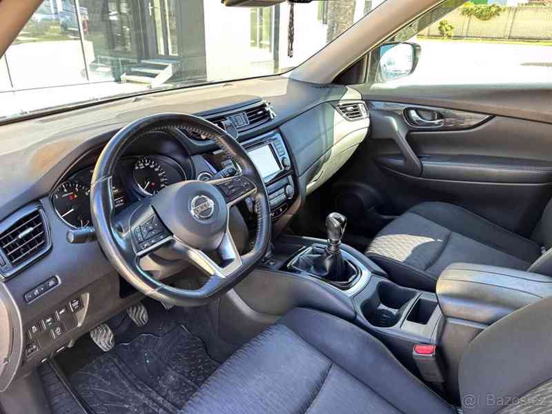 Nissan X-Trail 1,6   DIG-T koupeno v ČR - foto 12