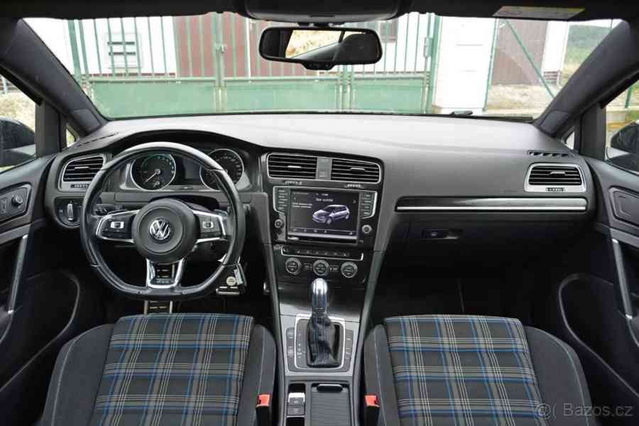 Volkswagen Golf 1,4   GTE - Phev - rok 2014 - foto 5