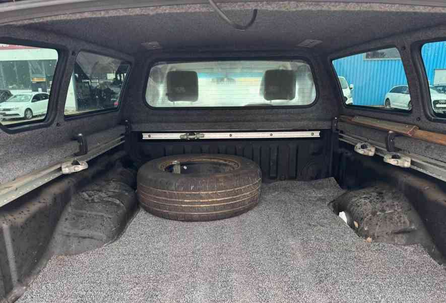 Nissan Navara 2,5dCi King Cab 140kw - foto 19