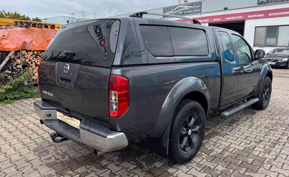 Nissan Navara 2,5dCi King Cab 140kw - foto 11