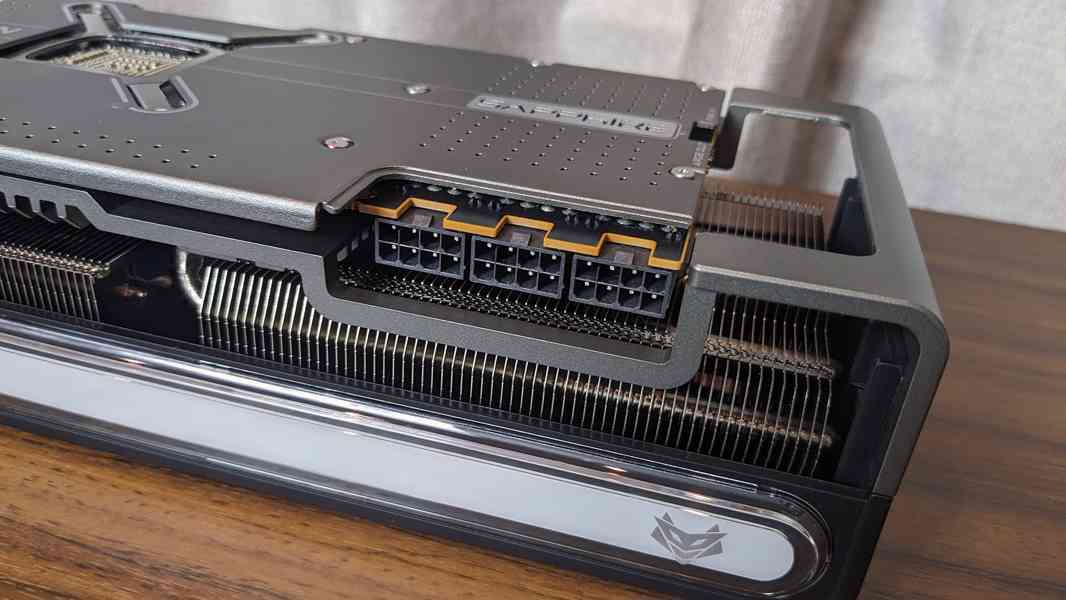 Sapphire NITRO+ AMD Radeon RX 7900 XTX Vapor-X 24GB GDDR6 - foto 5