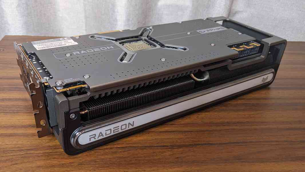 Sapphire NITRO+ AMD Radeon RX 7900 XTX Vapor-X 24GB GDDR6 - foto 2