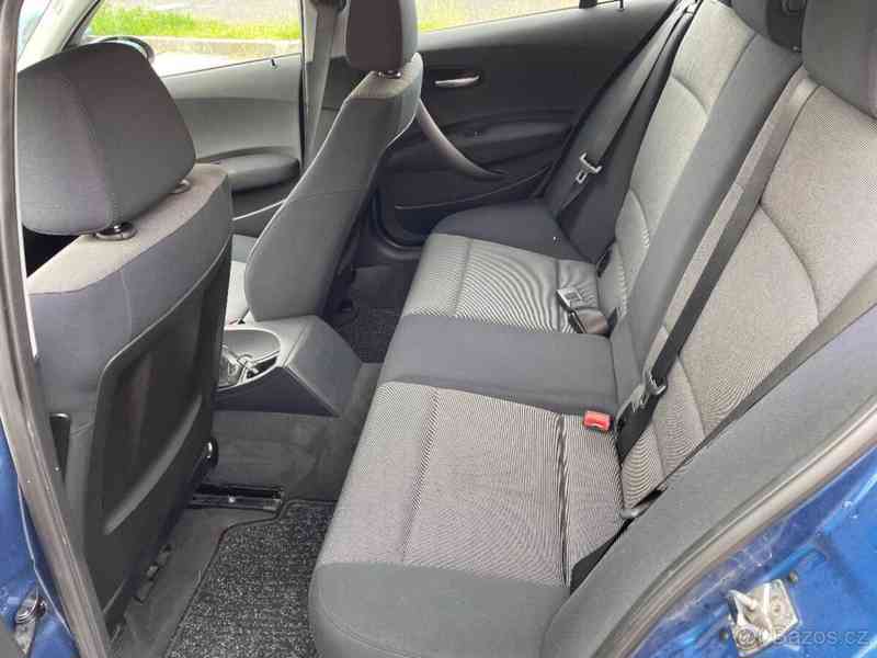 BMW Řada 1 2,0 E87 120i 110kw - foto 5