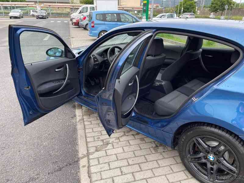 BMW Řada 1 2,0 E87 120i 110kw - foto 3