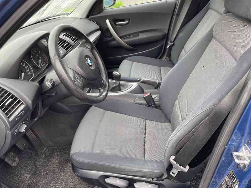 BMW Řada 1 2,0 E87 120i 110kw - foto 6