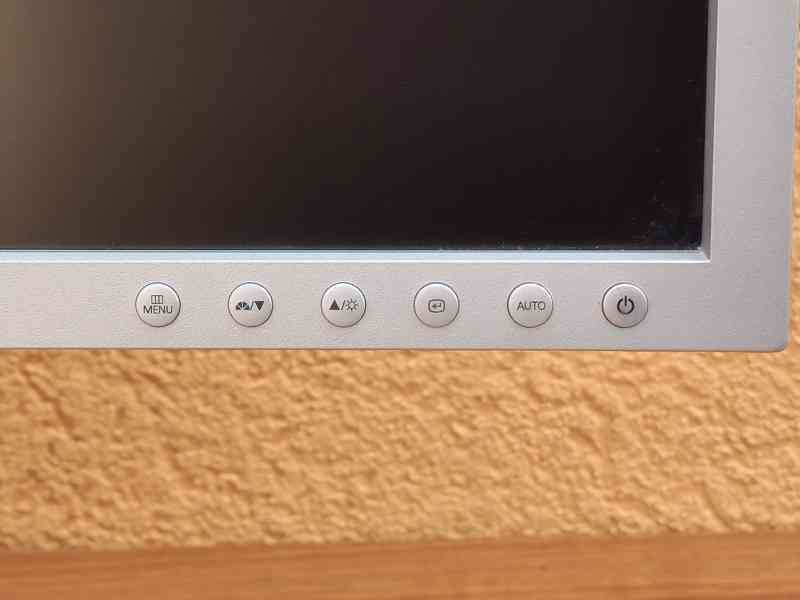 LCD monitor Samsung SyncMaster 940BW - foto 11