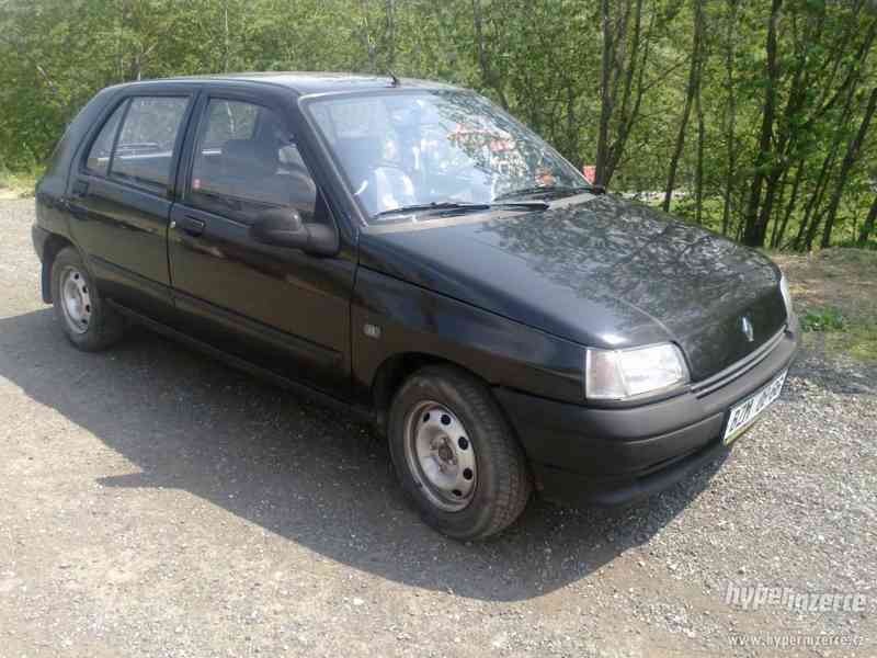 renault clio 1,4 - foto 1