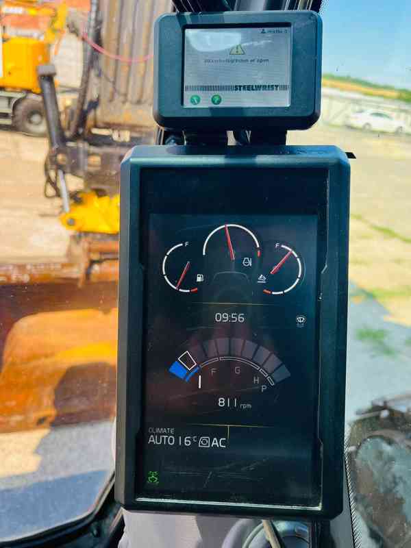 Pásové rypadlo Volvo EC300EL (Možnost leasingu) - foto 13
