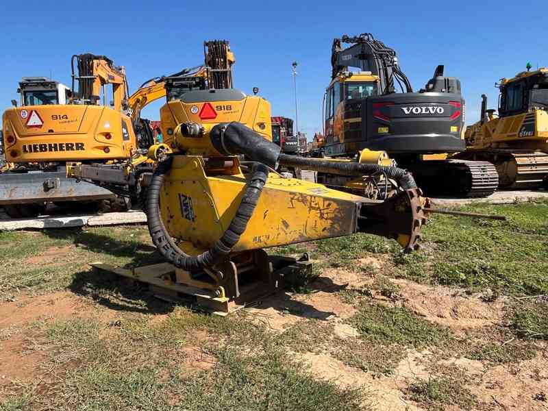 Pásové rypadlo Volvo EC300EL (Možnost leasingu) - foto 21