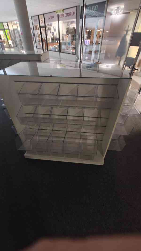 Boxíkový regál do Obchodu, provozovny - foto 2