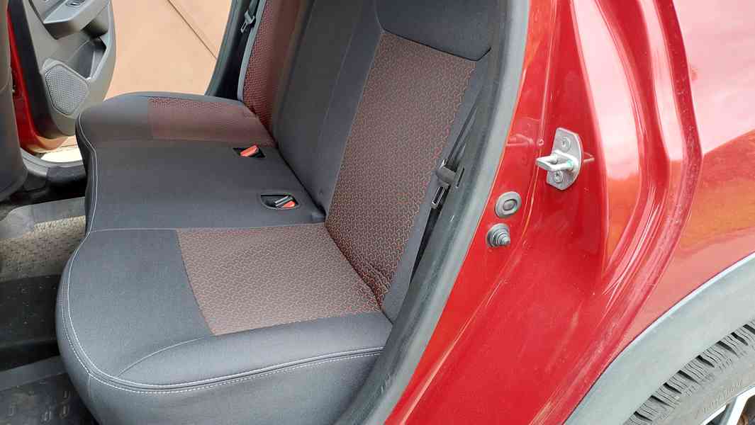 Autopotahy Dacia Duster 1.3 2019 - foto 6