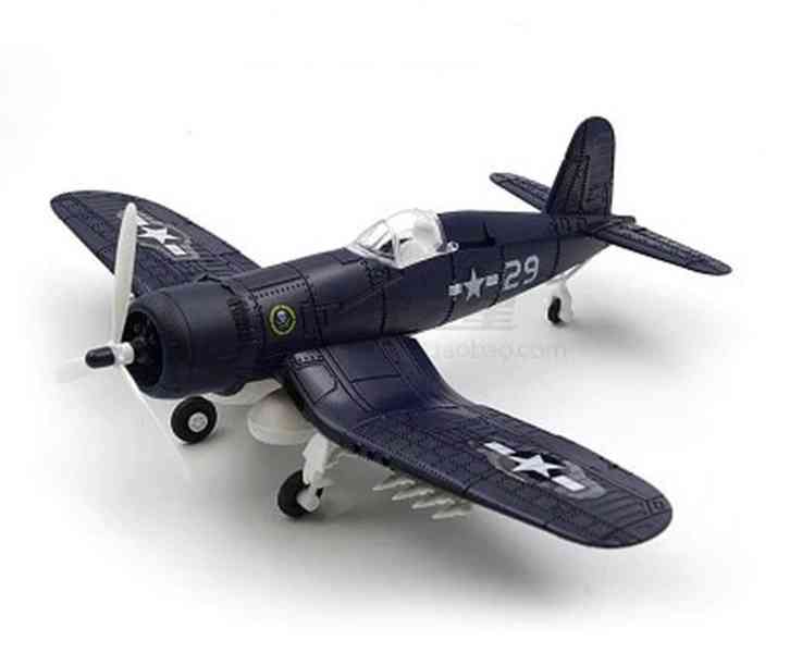 4D model nacvakávací stavebnice Corsair F4U (tmavý) 1:48 - foto 3