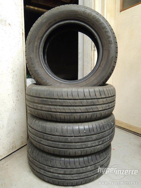 Letní pneu Goodyear EfficientGrip 195/65 R15 91H - foto 1