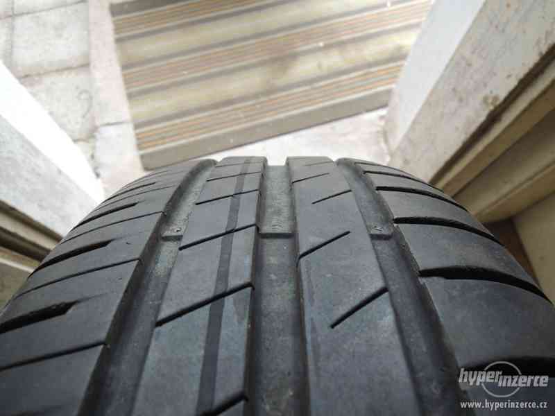 Letní pneu Goodyear EfficientGrip 195/65 R15 91H - foto 2
