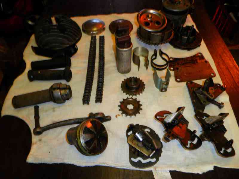 Různé díly na motorku - foto 2