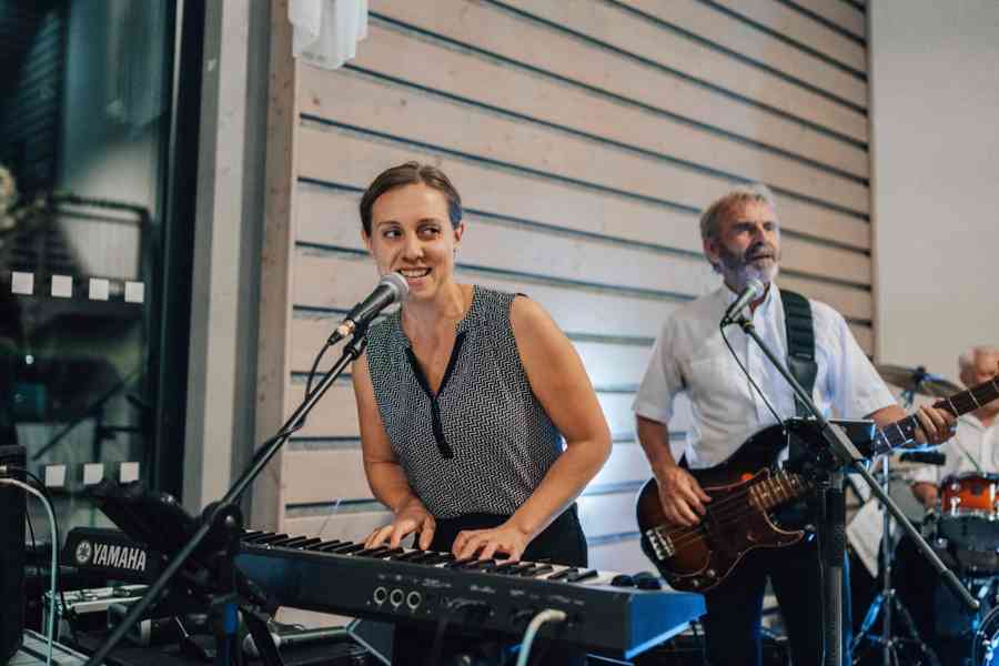 SKELET - východočeská plesová kapela - foto 12