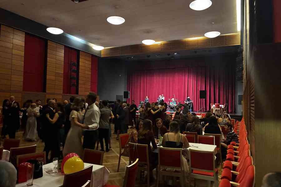 SKELET - východočeská plesová kapela - foto 10