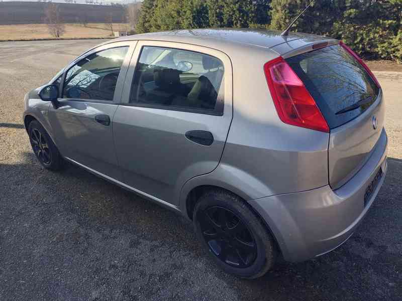 Fiat Grande Punto 1.2 8V 48Kw RV.2009 - NOVÁ STK - foto 6