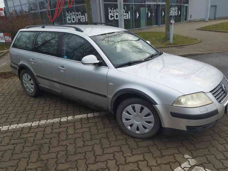 VW Passat 1.9 TDI combi - foto 5