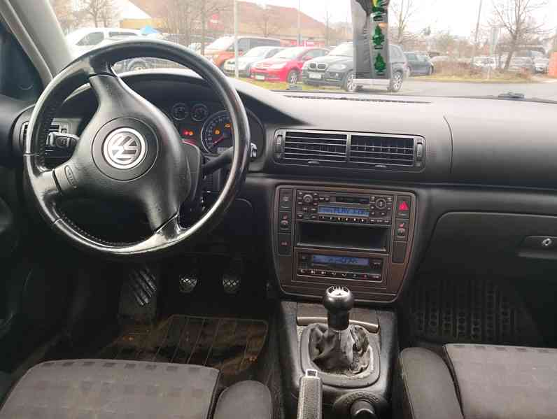 VW Passat 1.9 TDI combi - foto 8