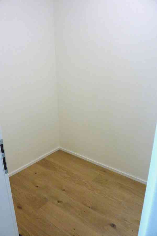 Pronájem bytu 2+kk, 81m2 Brno, Nové sady, parkovací místo - foto 16