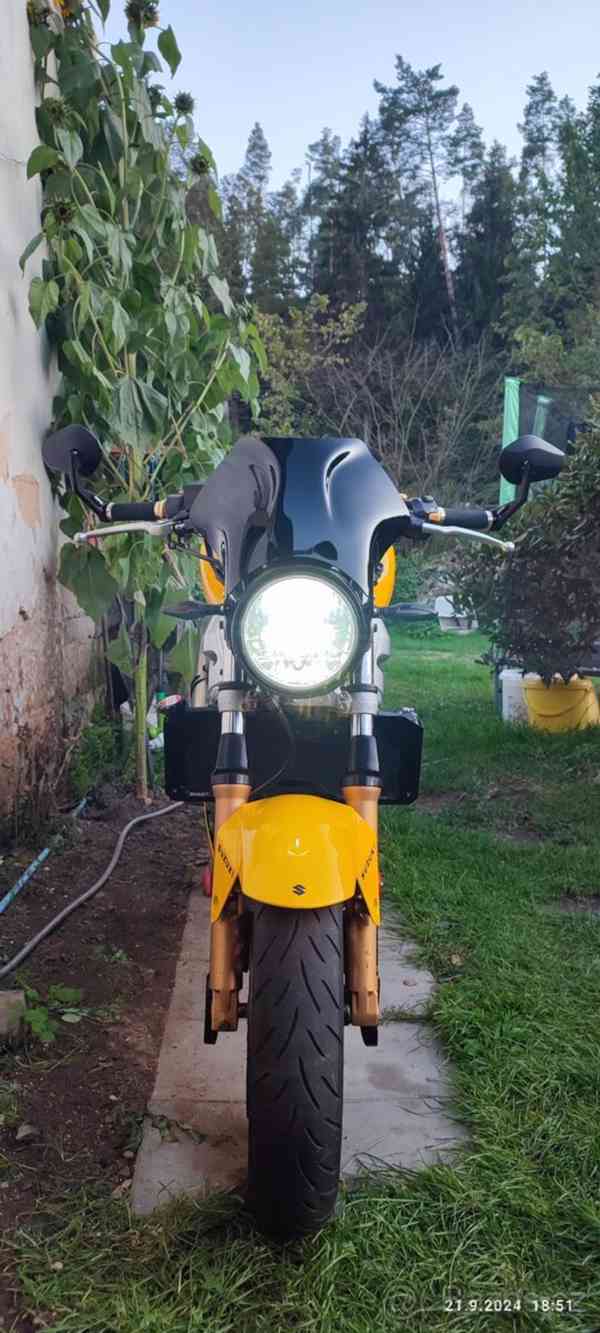 Suzuki SV 650 N - foto 10