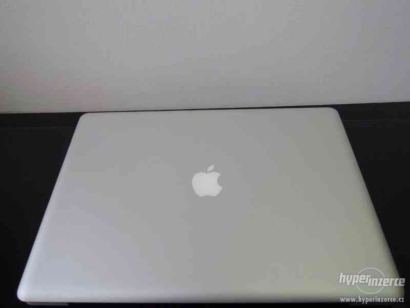 MacBook PRO 17" CTO/C2D 3.06 GHz/8GB RAM/ZÁRUKA - foto 2