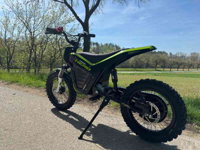 Kuberg CrossHero - předváděcí - foto 3