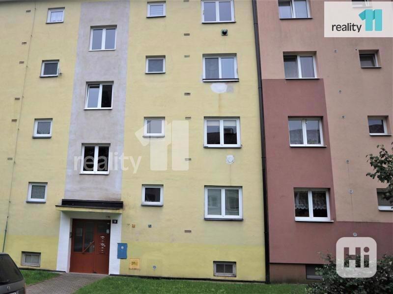 pronájem 2+1 54 m2 s balkónkem v cihlovém domě v Ostravě Zábřehu - foto 9