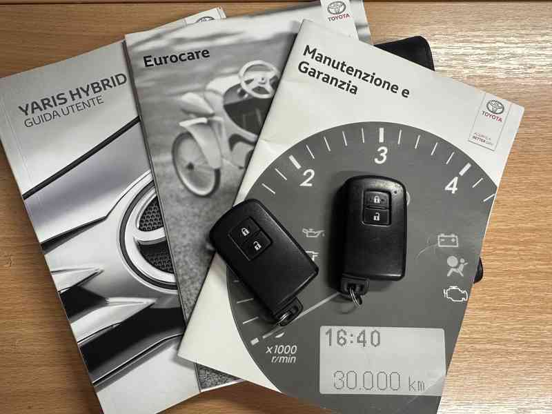 Toyota Yaris 1.5 Hybrid 74kW/Serv.Kniha/1MAJ - foto 39