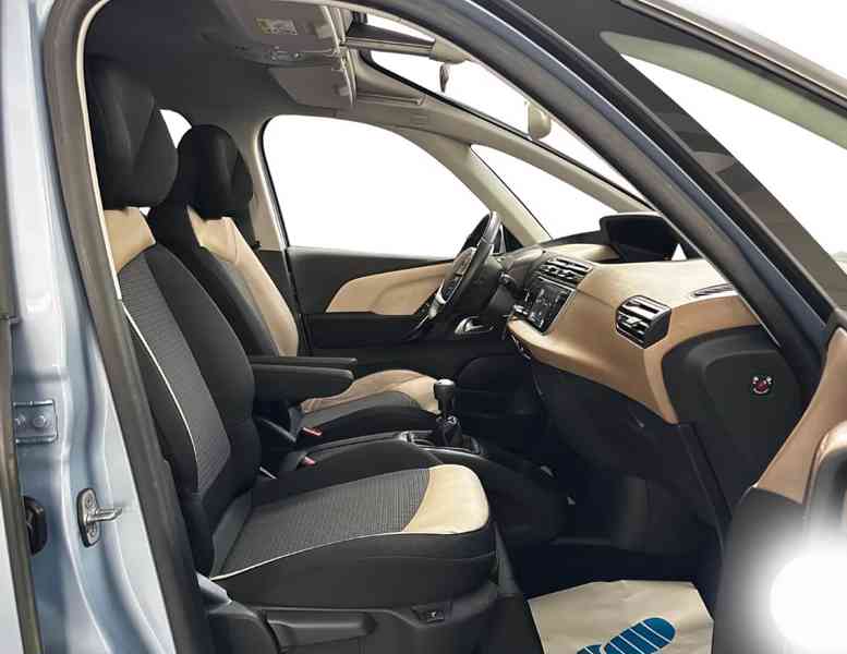 Citroën Grand C4 Picasso / SpaceTourer 1,6i benzín 115kw - foto 21