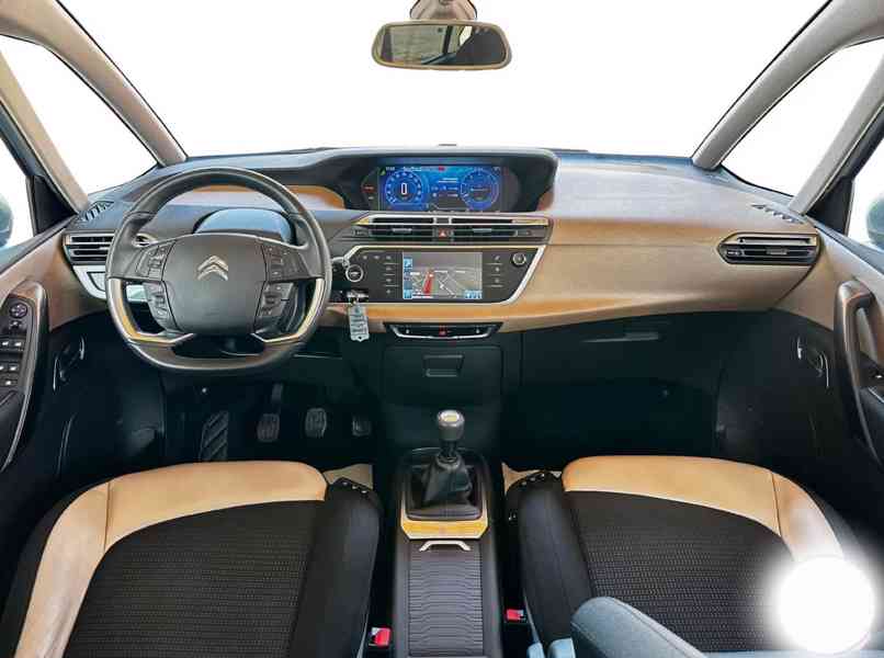 Citroën Grand C4 Picasso / SpaceTourer 1,6i benzín 115kw - foto 11