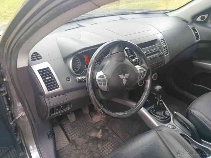 Mitsubishi Outlander 2,2   Prodej - foto 9