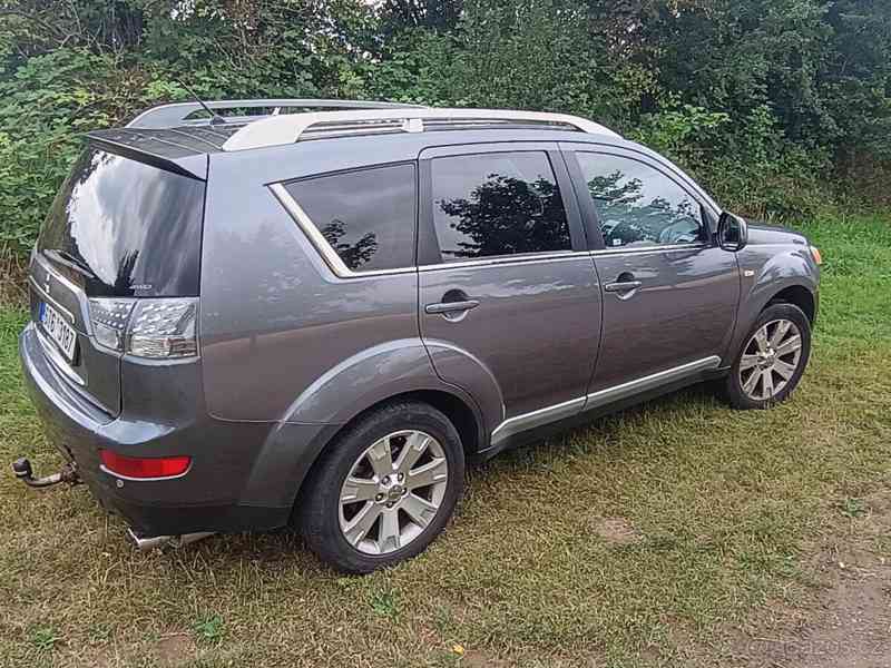 Mitsubishi Outlander 2,2   Prodej - foto 12