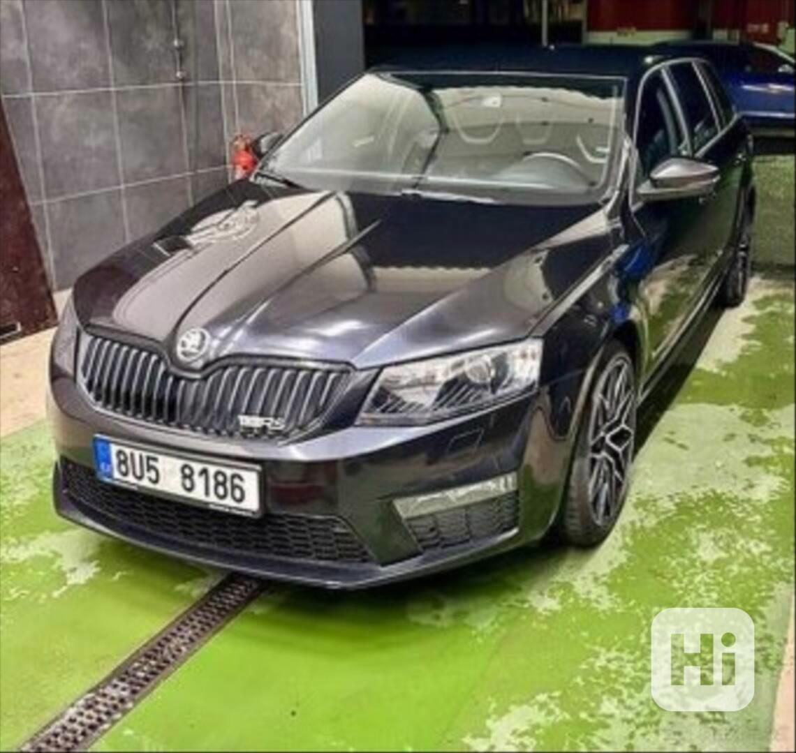 Škoda Octavia 2,0   3 RS TSI - foto 1