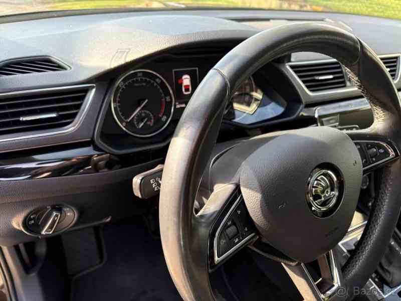 Škoda Superb - foto 17