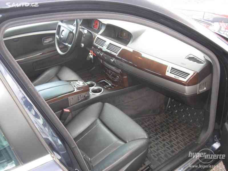 BMW řada 7 - foto 2