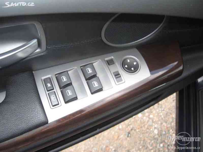 BMW řada 7 - foto 21