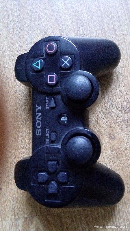 Playstation 3 + GTA V, FIFA 15 - - foto 2