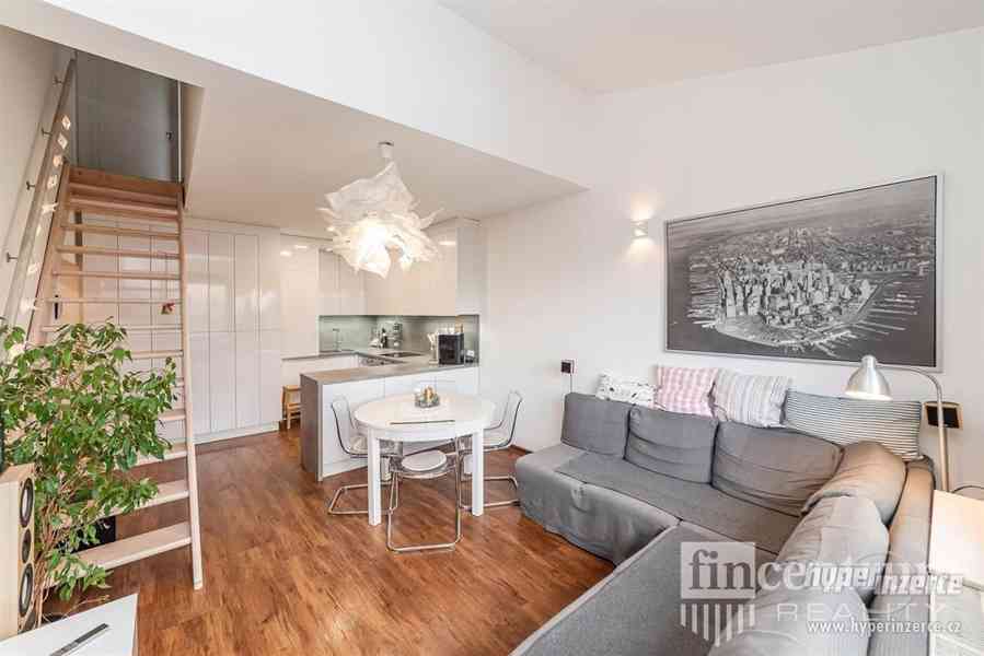 Prodej bytu 4+kk 93 m2 náměstí Svobody, Jihlava - foto 1