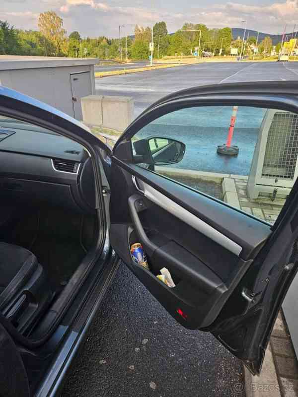 Škoda Octavia 1,6   Prodej - foto 15