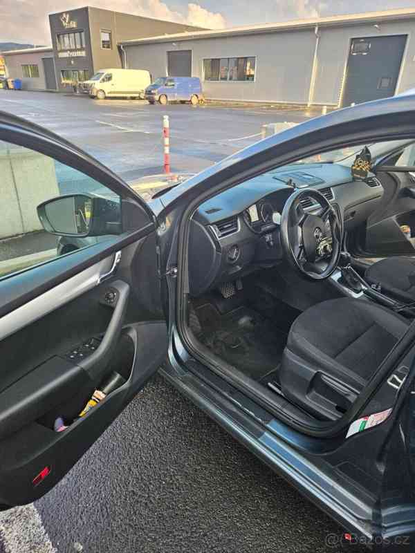 Škoda Octavia 1,6   Prodej - foto 9