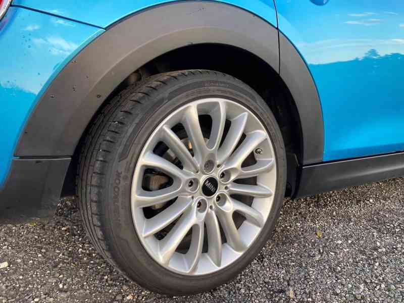 Mini Cooper 2,0 S F55, 5 dveřové - foto 5