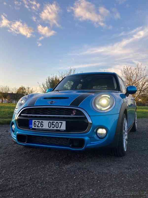 Mini Cooper 2,0 S F55, 5 dveřové - foto 4